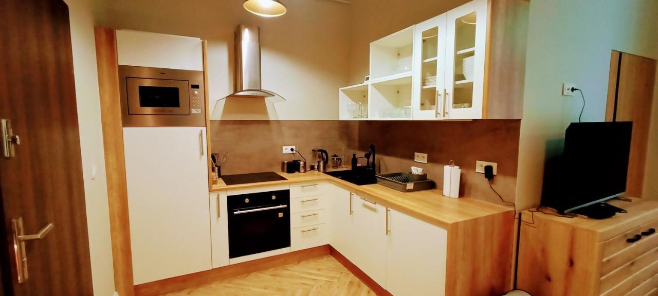 Drzewna Apartamenty - Wroclawska ジェロナ・グラ エクステリア 写真