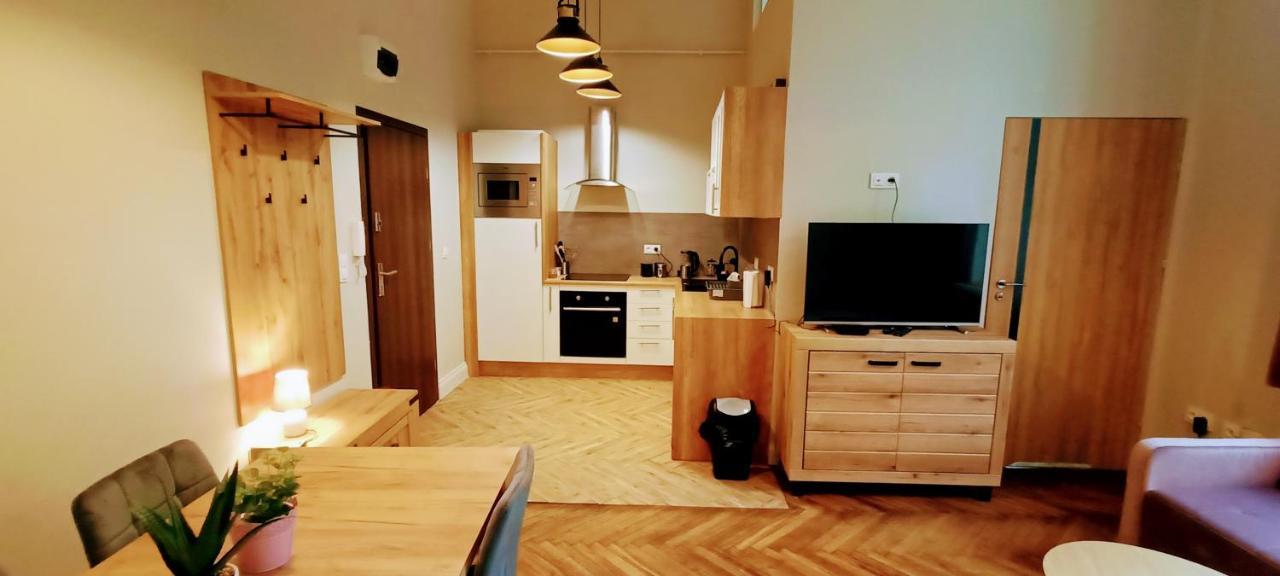 Drzewna Apartamenty - Wroclawska ジェロナ・グラ エクステリア 写真